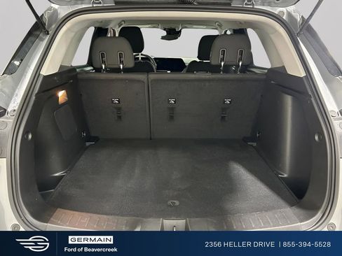 Used 2025 Chevrolet TrailBlazer LT AWD/4WD image 21