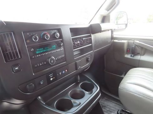 Used 2023 GMC Savana 2500 w/ Driver Convenience Package RWD image 31