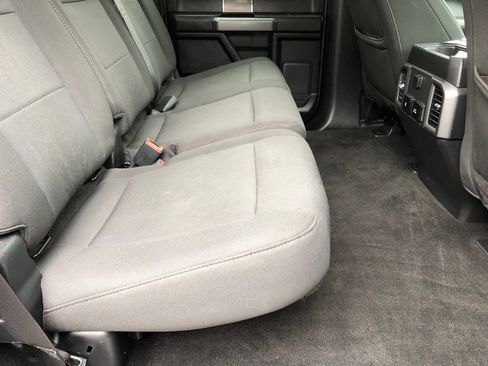Used 2018 Ford F150 XLT w/ Equipment Group 302A Luxury AWD/4WD image 25