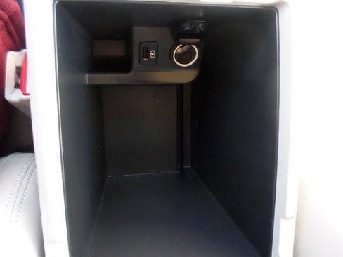 Used 2022 Nissan Rogue Sport SL w/ Premium Package AWD/4WD image 34