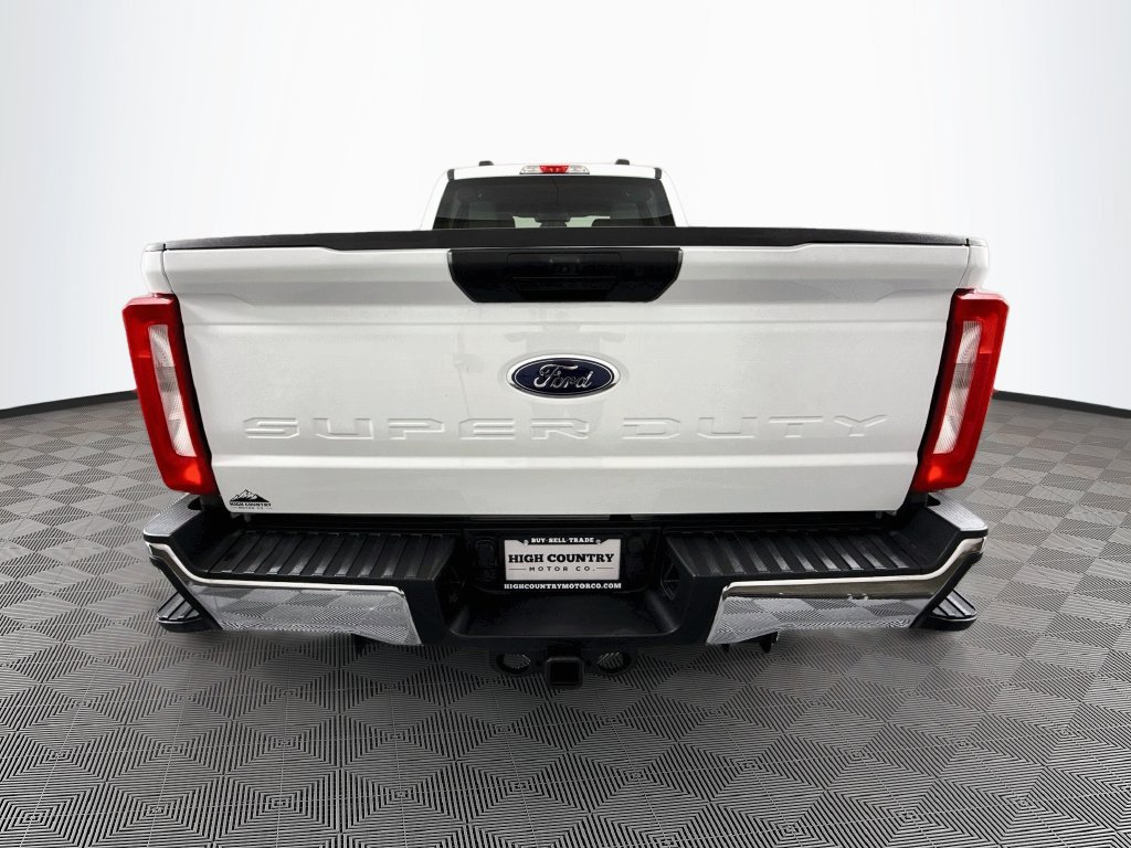 Used 2026 Ford F250 XLT w/ FX4 Off-Road Package AWD/4WD image 6