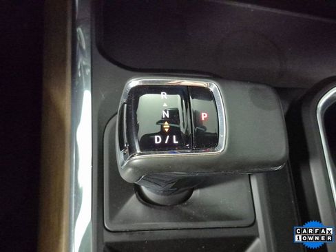 Certified 2024 Chevrolet Silverado 1500 High Country w/ High Country Premium Package image 17