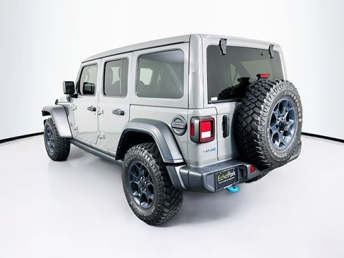 Used 2023 Jeep Wrangler Unlimited w/ Sun & Screen Package AWD/4WD image 5
