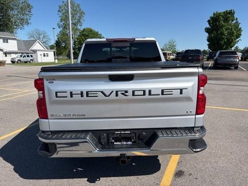 Used 2021 Chevrolet Silverado 1500 LT w/ Convenience Package II AWD/4WD image 12