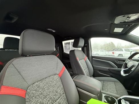 Used 2024 Chevrolet Colorado Z71 w/ Advanced Trailering Package image 15