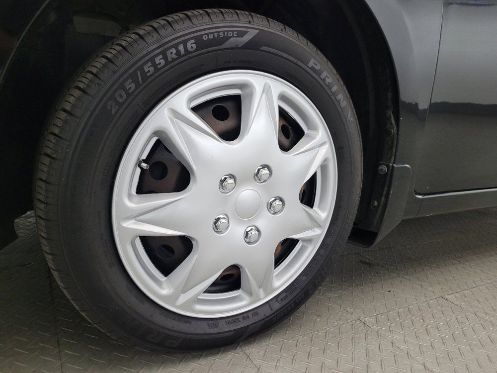 Used 2015 Nissan Sentra S FWD image 31