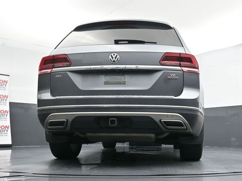 Used 2019 Volkswagen Atlas SEL Premium image 23