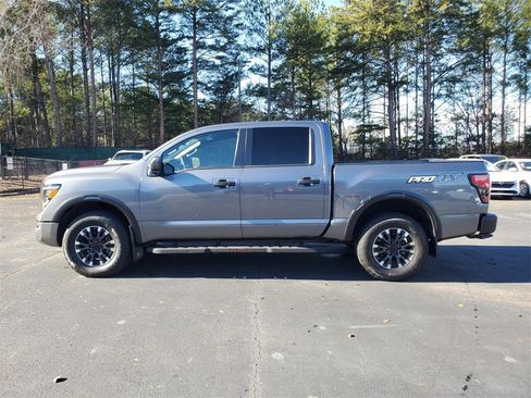 Used 2024 Nissan Titan PRO-4X w/ Pro-4x Utility Package image 9