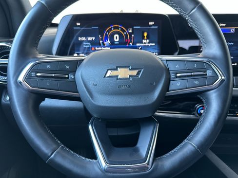 Used 2025 Chevrolet Equinox LT w/ Convenience Package II FWD image 23