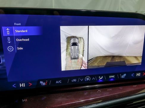 New 2026 Chevrolet Traverse Z71 w/ Enhanced Driving Package image 20