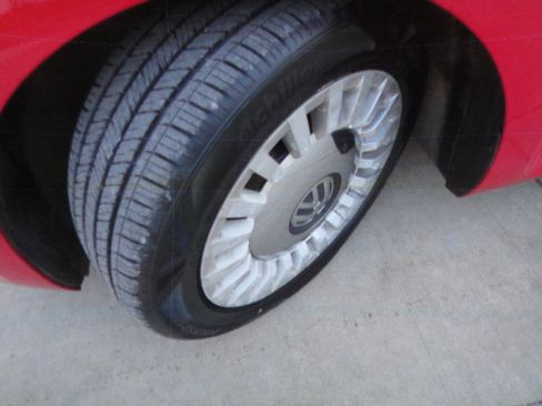 Used 2016 Volkswagen Beetle 1.8T S image 20