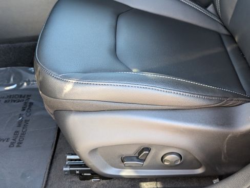 New 2026 Jeep Compass Limited image 9