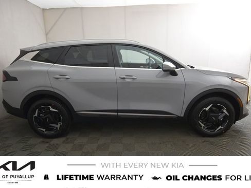 New 2026 Kia Sportage EX image 4