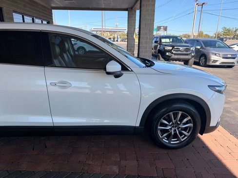 Used 2019 MAZDA CX-9 Touring image 11