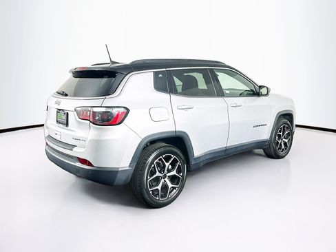 Used 2025 Jeep Compass Limited AWD/4WD image 9
