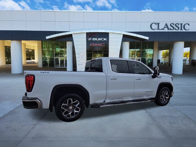 Used 2023 GMC Sierra 1500 SLT AWD/4WD image 8