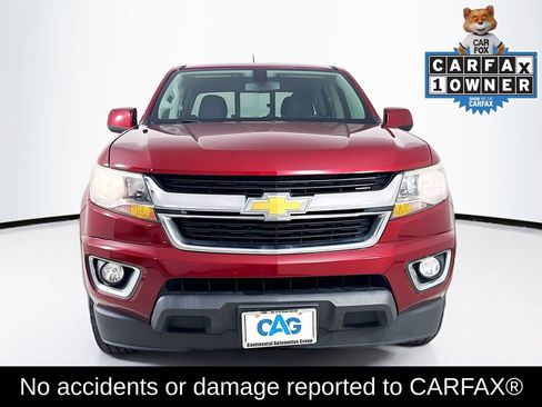 Used 2018 Chevrolet Colorado LT w/ LT Convenience Package RWD image 2