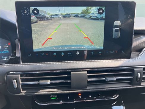 Used 2024 Lincoln Corsair Grand Touring image 25