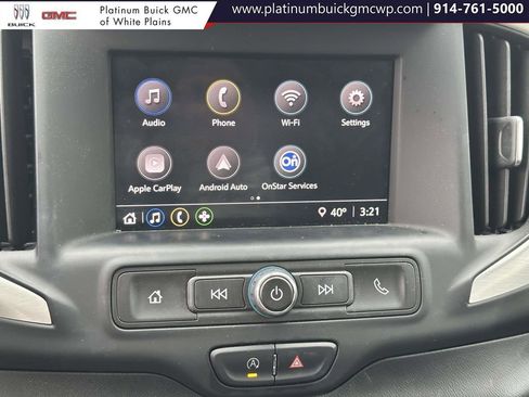 Used 2022 GMC Terrain SLE image 18