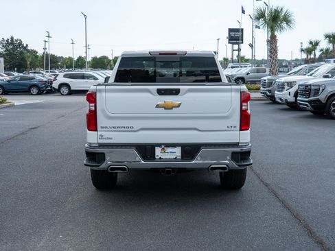 Used 2026 Chevrolet Silverado 1500 LTZ w/ Z71 Off-Road Package AWD/4WD image 4