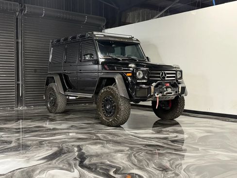 Used 2018 Mercedes-Benz G 550 Squared image 13