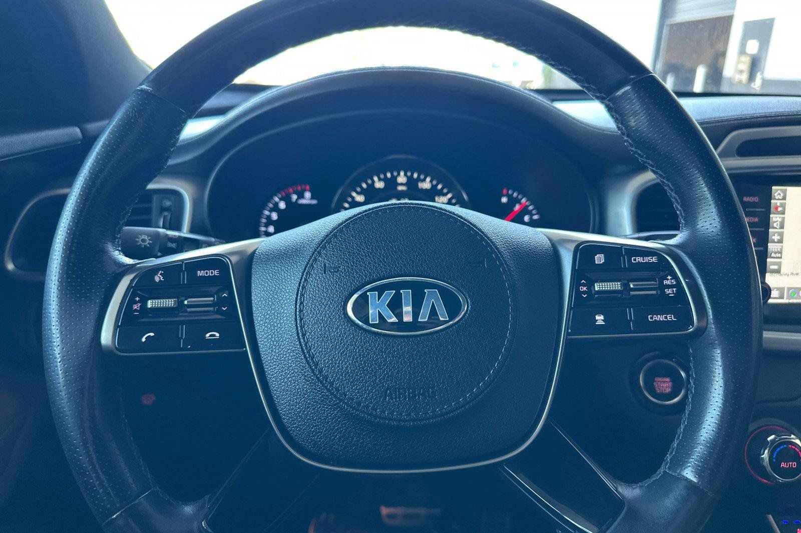 Used 2019 Kia Sorento SX AWD/4WD image 25