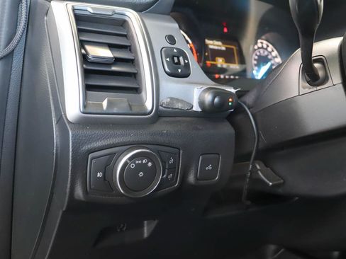 Used 2021 Ford Ranger XLT w/ Equipment Group 301A Mid AWD/4WD image 14