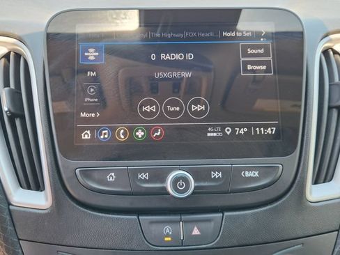 Used 2024 Chevrolet Malibu LT FWD image 16