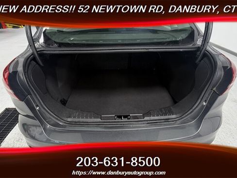 Used 2015 Ford Focus S FWD image 27