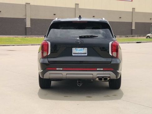 Used 2024 Hyundai Palisade Limited FWD image 6