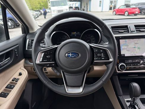Used 2019 Subaru Outback 2.5i Limited image 19