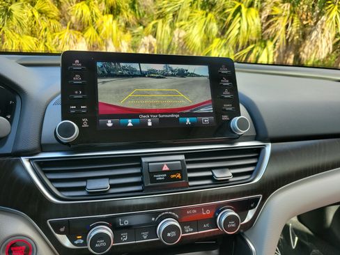 Used 2022 Honda Accord EX-L image 24