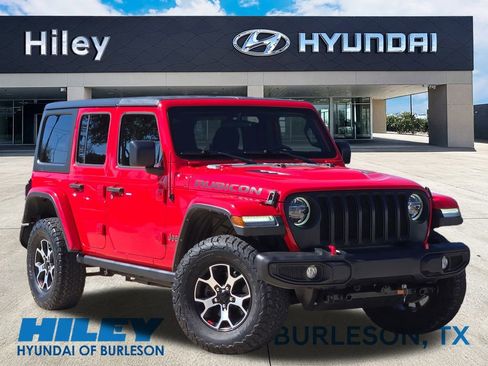 Used 2021 Jeep Wrangler Unlimited Rubicon w/ LED Lighting Group image 2