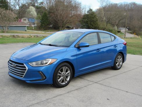 Used 2018 Hyundai Elantra Value Edition image 3