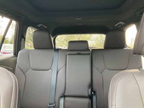 Certified 2026 Lexus TX 350 AWD w/ Technology Package image 32