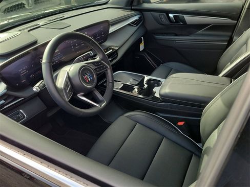 Used 2026 Buick Enclave Preferred image 10