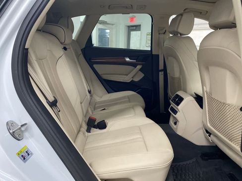 Used 2022 Audi Q5 e Prestige image 18