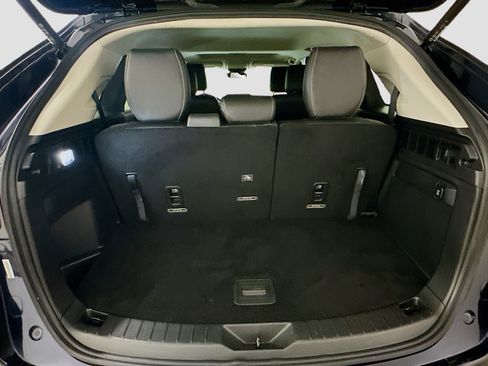 Used 2024 MAZDA CX-90 3.3 Turbo w/ Preferred Plus image 32