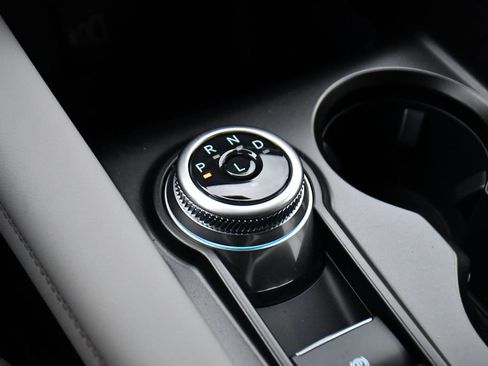 Used 2026 Ford Explorer Active w/ Active Comfort Package image 34