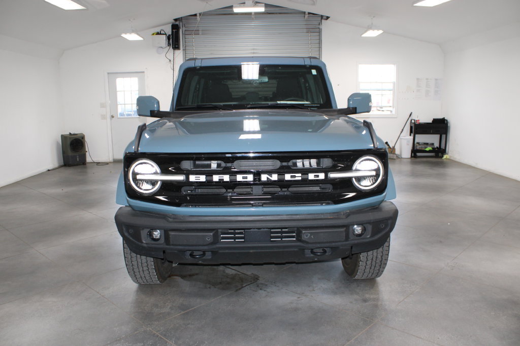 Used 2022 Ford Bronco Outer Banks AWD/4WD image 3