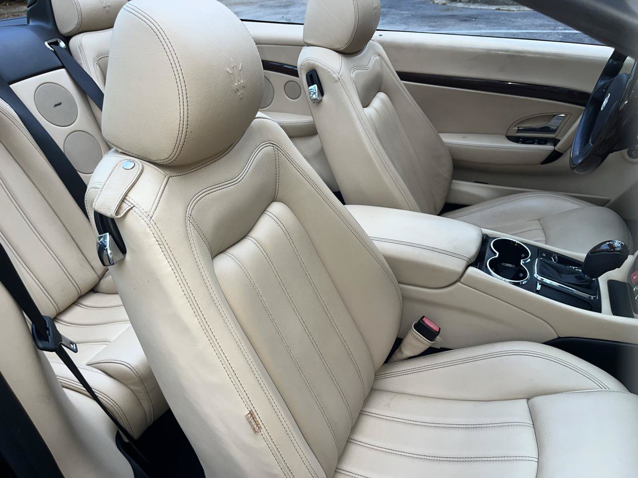 Used 2012 Maserati GranTurismo Convertible RWD image 38