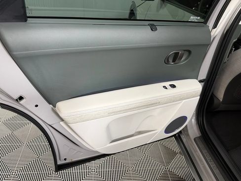 Used 2025 Hyundai Ioniq 5 Limited RWD image 25