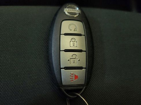 Used 2017 Nissan Pathfinder SV w/ Trailer Tow Package image 32