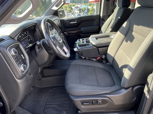 Used 2021 GMC Sierra 1500 Elevation w/ LPO, Elevation Black Package AWD/4WD image 11