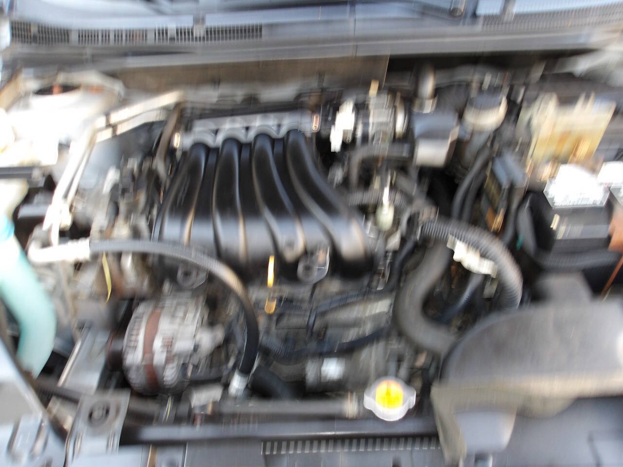Used 2010 Nissan Sentra 2.0 S FWD image 23