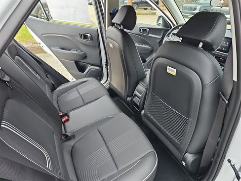 New 2026 Hyundai Venue SEL image 11
