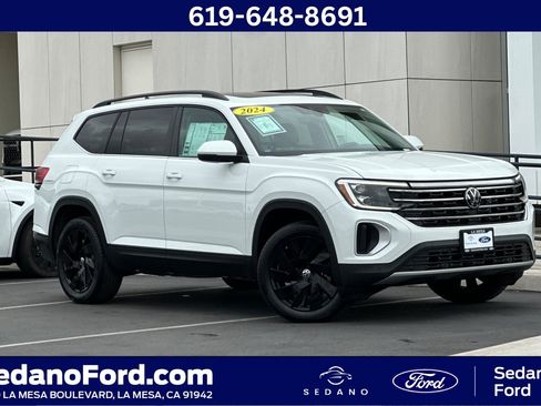 Used 2024 Volkswagen Atlas SE w/ Panoramic Sunroof Package FWD image 1