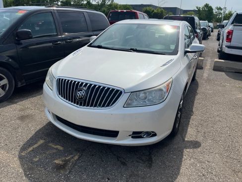 Used 2013 Buick LaCrosse Premium FWD image 3