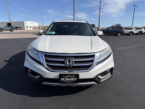 Used 2014 Honda Crosstour EX-L image 3