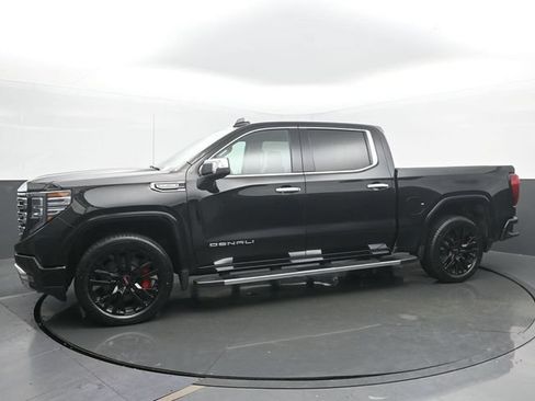 Used 2023 GMC Sierra 1500 Denali AWD/4WD image 2